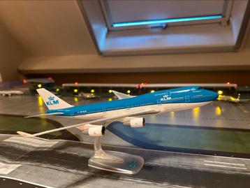KLM Boeing 747 1:250 avec boîte