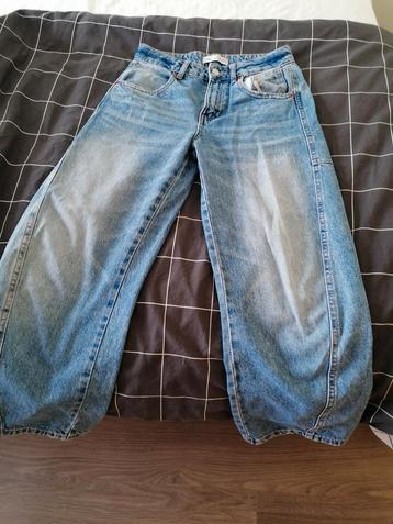 Jeans 152 lichtblauw, lange pijp