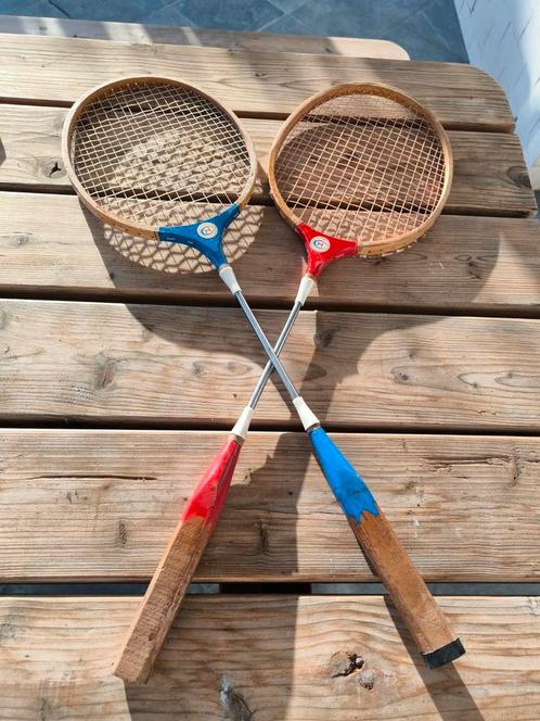 Une paire de raquettes badminton vintage, Sports & Fitness, Badminton, Utilisé, Raquette(s), Enlèvement ou Envoi