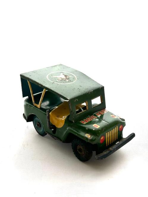 blikken speelgoed wind up tin willy's jeep - radio jeep, Antiquités & Art, Antiquités | Jouets, Enlèvement ou Envoi