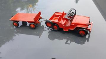 Dinky Toys Ancien véhicule de collection-Jeep rouge remorque