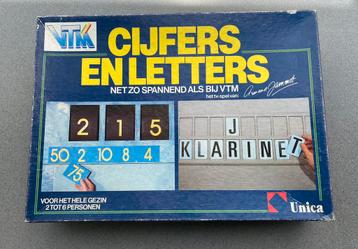 Vintage gezelschapsspel cijfers en letters 