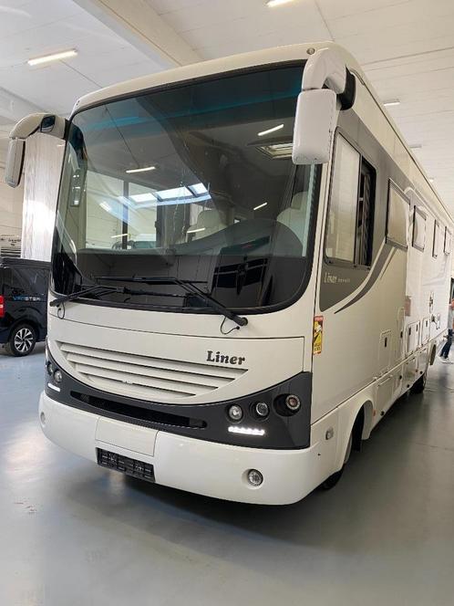 Liner 990 G + Smart, Caravanes & Camping, Camping-cars, Entreprise, Intégral, Diesel, 8 mètres et plus, Enlèvement