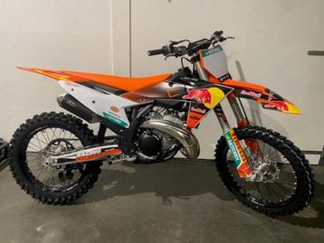 KTM 250 SX 2024 showroom model 