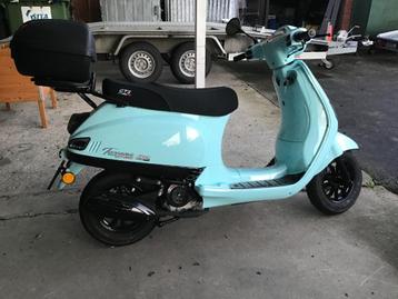 Te koop GTS  scooter Toscane 1800 euro 