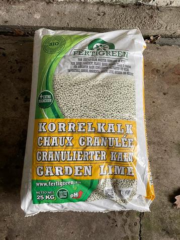 Chaux granulée 25kg pour pelouse/prairie
