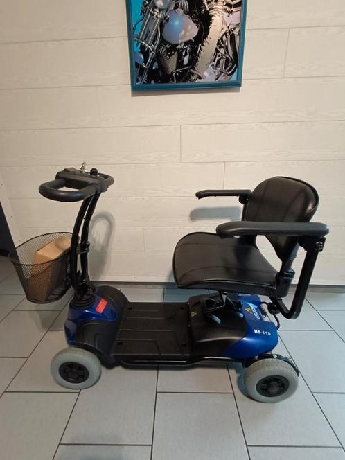 Chaise roulante électrique scooters CTM HS-118(état neuf), Divers, Chaises roulantes, Pliant, Enlèvement