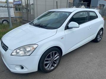 Kia cee d 1.4 benzine 175.049km bouwjaar 24/07/2009