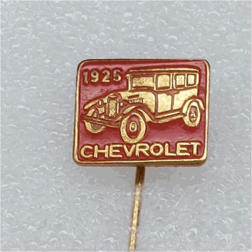 SP0785 Speldje 1925 Chevrolet rood, Collections, Broches, Pins & Badges, Utilisé, Enlèvement ou Envoi