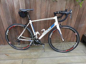 Giant Defy 9