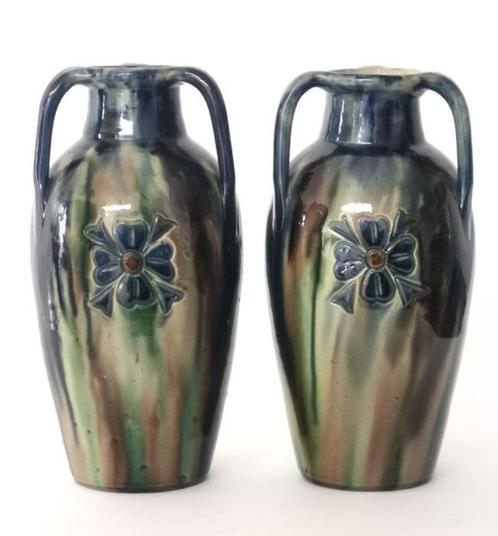 Vases en céramique Art Nouveau Pieter-Jozef Laigneil, Antiquités & Art, Antiquités | Vases, Enlèvement ou Envoi