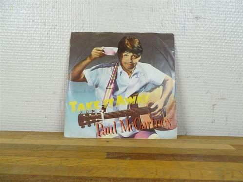 A1767. Paul McCartney - Take it Away [ Singel ], CD & DVD, Vinyles Singles, Comme neuf, Pop, Enlèvement ou Envoi