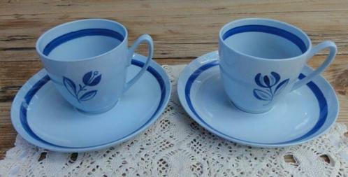 SALE 2 Lichtblauwe kop & schotels, Sphinx/ P. Regout, Huis en Inrichting, Keuken | Servies, Gebruikt, Kop(pen) en/of Schotel(s)