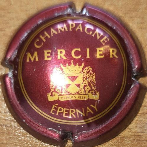 Capsule Champagne MERCIER Bordeaux & or mat nr 26a, Collections, Vins, Neuf, Champagne, France, Enlèvement ou Envoi