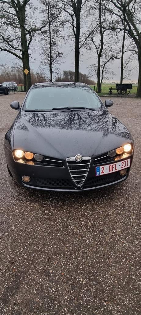 Alfa Romeo 159 1.9 JTD sportwagon 2009, Autos, Alfa Romeo, Particulier, ABS, Airbags, Air conditionné, Alarme, Bluetooth, Feux de virage