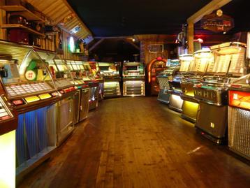 grote  collectie jukebox  te  koop  zondagmiddag afspraak