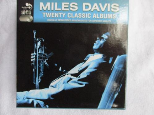 L'inoubliable Miles Davis ‎– Twenty Classic Albums, 10 CD's, CD & DVD, CD | Jazz & Blues, Comme neuf, Jazz, 1960 à 1980, Coffret