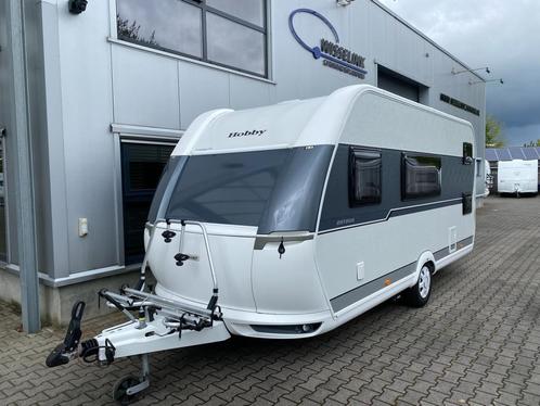 Hobby On Tour 470 KMF stapelbed. Mover en zakluifel, Caravanes & Camping, Caravanes, Entreprise, jusqu'à 6, Autre, Hobby, Lit superposé transversal