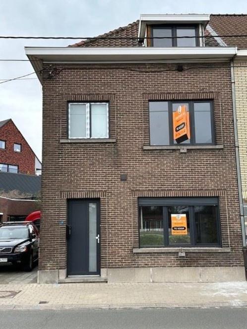 Half open bebouwing in Wetteren, Immo, Maisons à vendre, Gand, Jusqu'à 200 m², Maison 2 façades, E