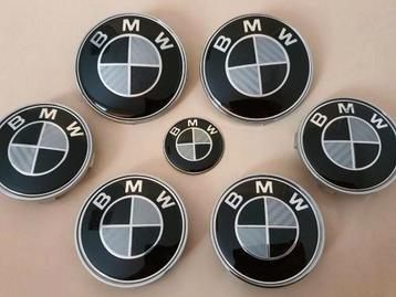Bmw emblemen set van 7x logo's zwart wit carbon e60 e90 e39