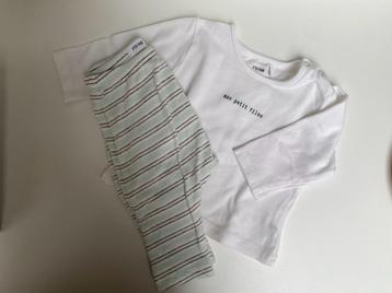 Babykleertjes Vinted