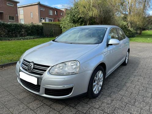 VOLKSWAGEN JETTA 1.9 TDi/CONFORTLINE /EURO 6!!!!/CONTROLE OK, Autos, Volkswagen, Entreprise, Achat, Jetta, ABS, Airbags, Air conditionné