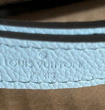 Louis Vuitton schouderband.