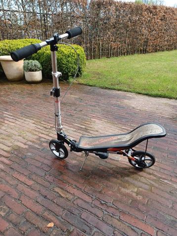 Space scooter   perfecte staat