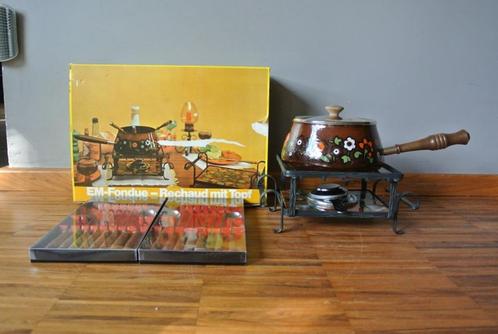 Vintage fondueset met toebehoren., Electroménager, Fondue, Comme neuf, Service à fondue, Brûleur, Enlèvement ou Envoi