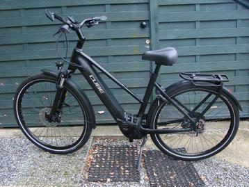 Vélo électrique CUBE TOURING HYBRID PRO 500 2023 état neuf .
