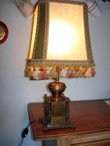 Lampe Vintage Bronze Parchemin Fonctionne Haut 51 cm