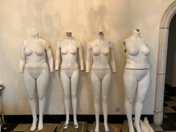 4 mannequins