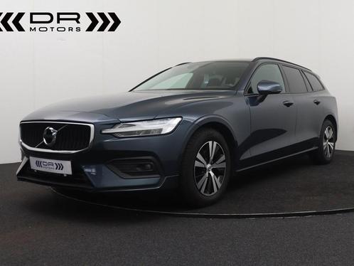 Volvo V60 D3 Kinetic - NAVIGATIE - BLUETOOTH - MIRROR LINK, Autos, Volvo, Entreprise, V60, ABS, Phares directionnels, Airbags