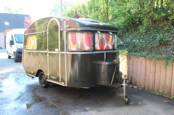 CONSTRUCTAM caravan