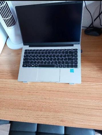  PC portable Windows 11, 16GB de RAM 512GB SSD 14.1 pouces