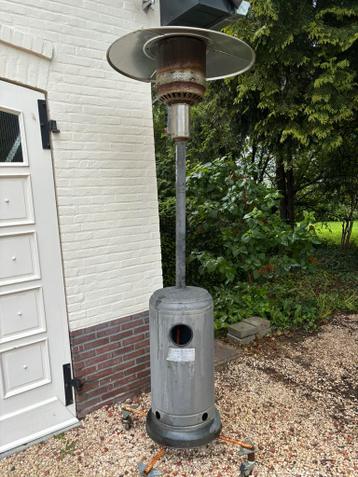 Radiateur de terrasse au gaz gratuit - modèle champignon