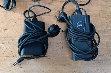Verschillende originele Dell opladers. (voor laptop). 