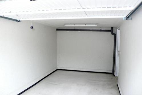 Box de garage à louer, Immo, Garages & Places de parking, Province de Flandre-Orientale