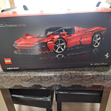 Knalprijs Ferrari daytona sp3 Lego Technic