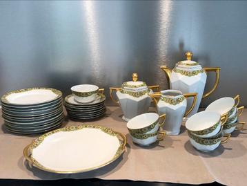 Vaisselle en porcelaine, 33 pièces, Limoges, UC France