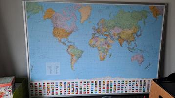 Tableau cartographique magnétique : Le monde