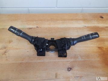 Toyota yaris 2 2005 - 2012 kolomschakelaar links rechts €30