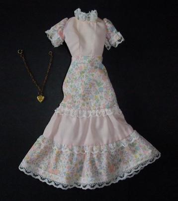 Origineel jaren 80 gypsy jurkje Sindy Barbie + Sindy ketting