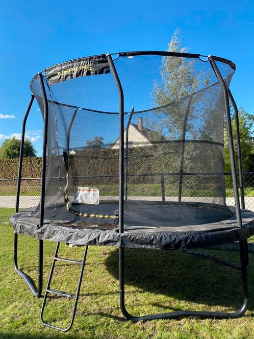 Jumpking ovale trampoline, Enfants & Bébés, Jouets | Extérieur | Trampolines, Utilisé, Enlèvement