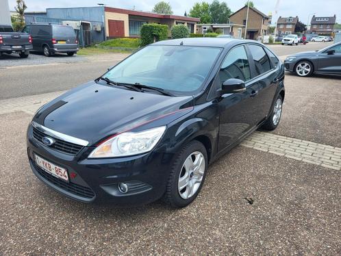 Ford focus 1.6 benzine model 2010 165.000km+ car pass, Autos, Ford, Particulier, Focus, ABS, Phares directionnels, Airbags, Air conditionné
