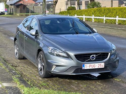 Volvo V40 T2 Momentum - Rdesign, Autos, Volvo, Particulier, V40, Airbags, Air conditionné, Bluetooth, Ordinateur de bord, Verrouillage central