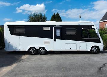 Uiterst luxe KNAUS SUN I 900 LX