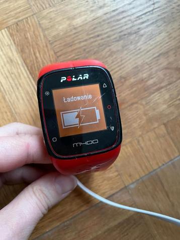 montre smartwatch Polar M400 rouge