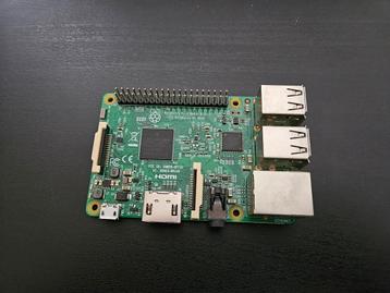 Raspberry Pi 3 Model B + voeding + 32GB SD kaart