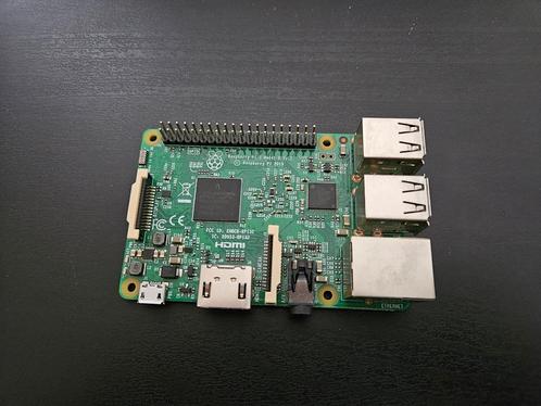Raspberry Pi 3 Model B + voeding + 32GB SD kaart, Informatique & Logiciels, Ordinateurs de bureau, Comme neuf, Moins de 2 Ghz